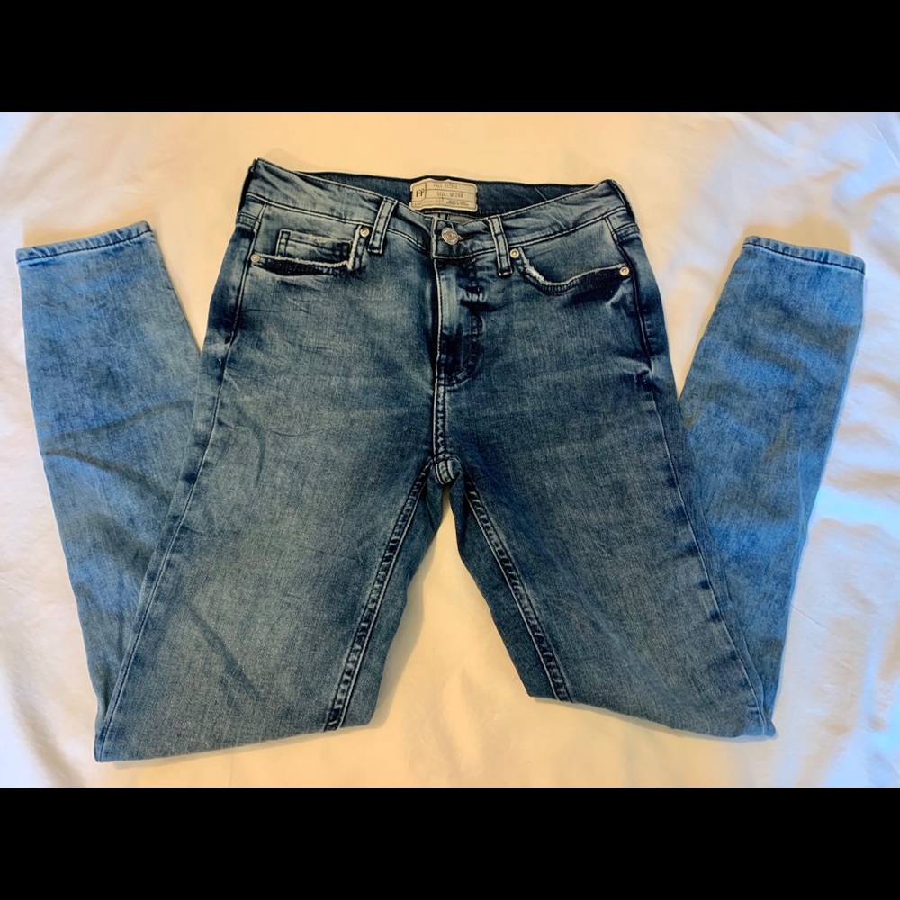 High waisted Free People Skinny Jeans NWOT